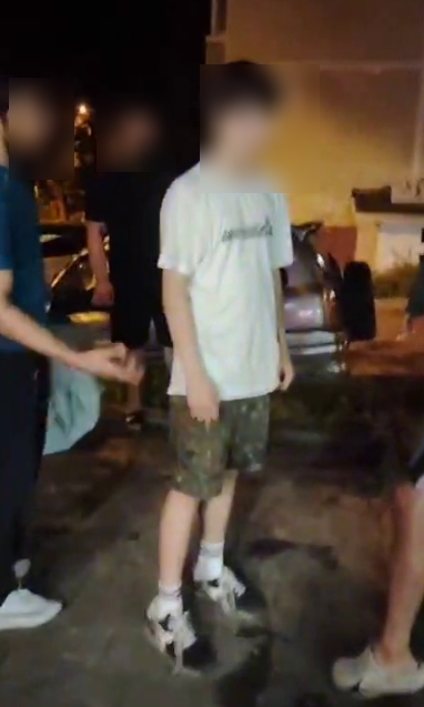 Мигрант в Приамурье откусил ухо мужчине и лишился гражданства РФ (ФОТО, ВИДЕО) Мигрант в Приамурье откусил ухо мужчине и лишился гражданства РФ (ФОТО, ВИДЕО)