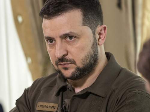 «Теряем много времени»: Зеленский раскритиковал Трампа