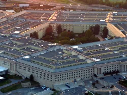 WP раскрыл причину созванного главой Пентагона экстренного совещания с сотнями генералов WP раскрыл причину созванного главой Пентагона экстренного совещания с сотнями генералов