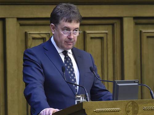 СМИ: все имущество судьи Верховного суда в отставке Момотова арестовано СМИ: все имущество судьи Верховного суда в отставке Момотова арестовано