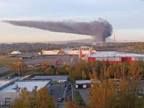 На территории НПЗ в Ярославской области произошел пожар (ВИДЕО)