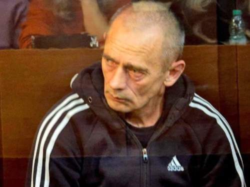 Барнаульский маньяк Манишин получил 25 лет за убийство 11 абитуриенток (ФОТО, ВИДЕО) Барнаульский маньяк Манишин получил 25 лет за убийство 11 абитуриенток (ФОТО, ВИДЕО)