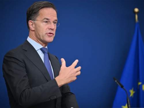 Генсек НАТО наорал на премьера Эстонии в споре о реакции на полет МиГ 31 Генсек НАТО наорал на премьера Эстонии в споре о реакции на полет МиГ 31