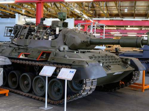 «Путин забирает танки из музеев»: Келлог заявил, что у РФ заканчивается вооружение «Путин забирает танки из музеев»: Келлог заявил, что у РФ заканчивается вооружение