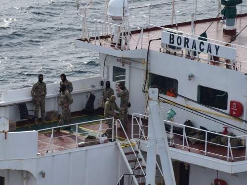 Макрон опозорился на весь мир: задержанный &laquo;русский&raquo; танкер отпущен без последствий