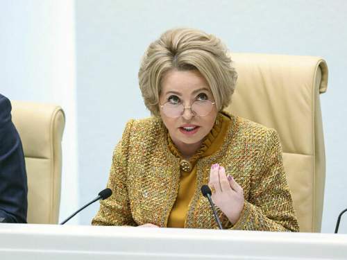 Матвиенко предложила взимать с безработных взносы на оплату ОМС Матвиенко предложила взимать с безработных взносы на оплату ОМС