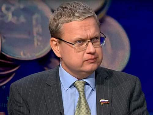 &laquo;А можно еще детей обложить налогами&raquo;: Делягин раскритиковал идею Матвиенко обязать безработных платить за ОМС