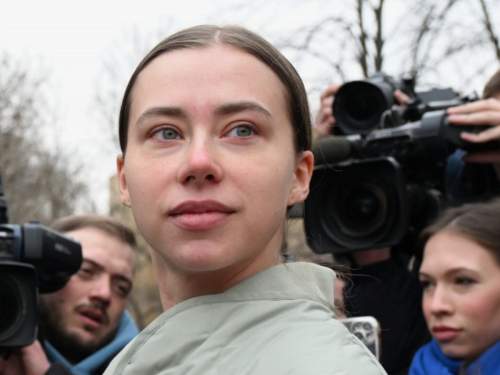 СМИ: блогер Александра Митрошина подала заявление на банкротство