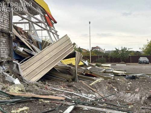 В Белгородской области при обстреле ВСУ разрушен спорткомплекс, погибли учительница и двое мужчин (ФОТО, ВИДЕО)