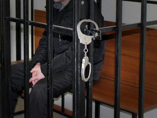 Российского физика-ядерщика Шадиева осудили за госизмену на 18 лет Российского физика-ядерщика Шадиева осудили за госизмену на 18 лет