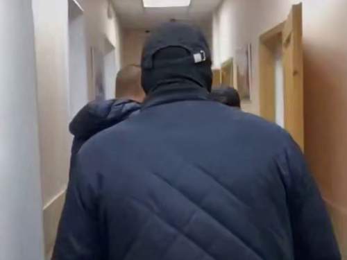 Бойца СВО жестоко убил и утопил в озере новый любовник его экс-жены (ВИДЕО) Бойца СВО жестоко убил и утопил в озере новый любовник его экс-жены (ВИДЕО)