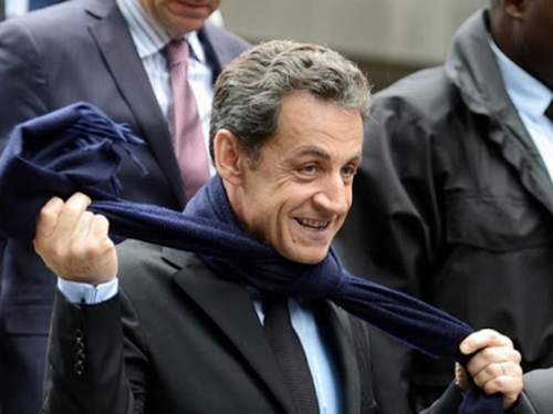 С ванной и телевизором: Саркози отправился отбывать 5-летний срок в VIP-тюрьму (ВИДЕО)