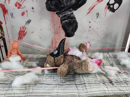 «Бал у Сатаны»: россиянку шокировало детские декорации к Хэллоуину в ТЦ Абакана (ФОТО) «Бал у Сатаны»: россиянку шокировало детские декорации к Хэллоуину в ТЦ Абакана (ФОТО)