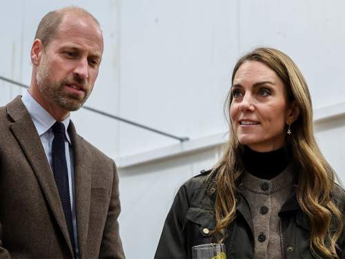 В Сети из-за фото заподозрили, что Кейт Миддлтон установили стому (ФОТО)