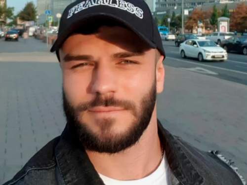 В Сети распространились фото с застреленным блогером Владиславом Поздняковым (ФОТО)