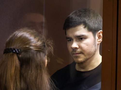 Суд приговорил блогера Шабутдинова к 7 годам колонии (ВИДЕО) Суд приговорил блогера Шабутдинова к 7 годам колонии (ВИДЕО)