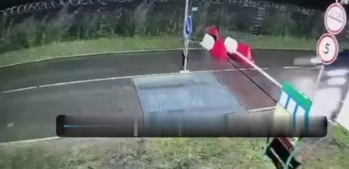 Мобилизованный на Украине устроил стрельбу в ТЦК, ранив двух военных (ФОТО)