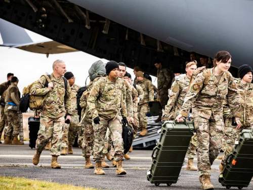 США начали демонстративную подготовку к вторжению в Венесуэлу