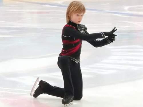 &laquo;Состояние ужасное&raquo;: сына Плющенко увезли на скорой после выступления в шоу отца