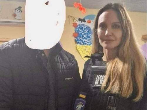 Охранника Анджелины Джоли попытались мобилизовать в Херсоне (ФОТО, ВИДЕО) Охранника Анджелины Джоли попытались мобилизовать в Херсоне (ФОТО, ВИДЕО)