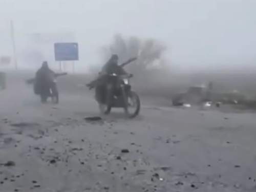 Колонна штурмовиков ВС РФ зашла в Покровск, попав на видео (ВИДЕО)