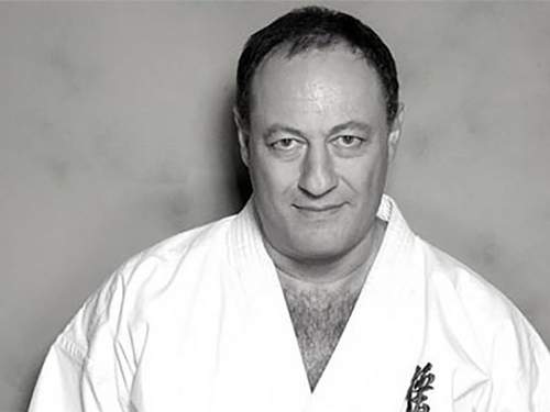 The Guardian: бывший сенатор РФ и миллиардер Владимир Слуцкер умер в хосписе Женевы