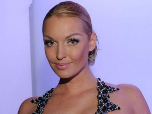 Волочкова рассказала, почему покинула антиалкогольное шоу на &laquo;Пятнице&raquo;