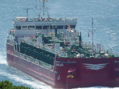 Трое моряков из РФ отравились на танкере в Стамбуле: один человек погиб (ФОТО)