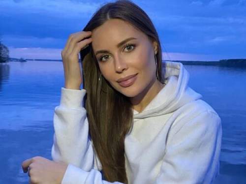 «Заперта в квартире»: экс-звезда «Уральских пельменей» Юлия Михалкова раскрыла тяжелый диагноз