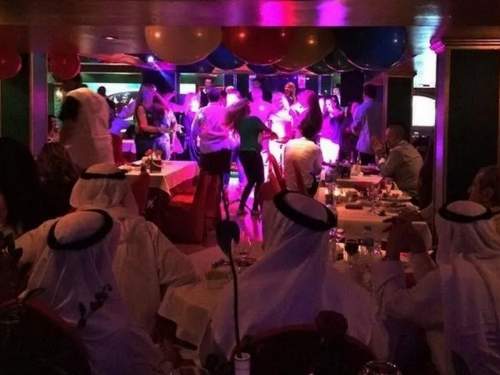 Российских школьниц начали заманивать в Дубай ради вечеринок с шейхами (ФОТО)