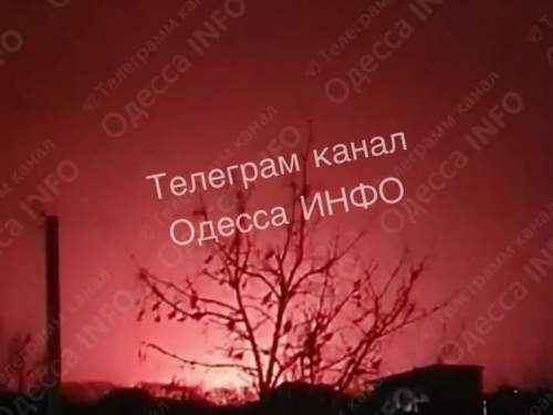 16 российских дронов сравняли с землей автомобильный завод в Черноморске (ВИДЕО)