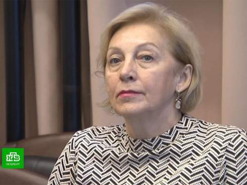 Петербургского депутата Штанникову оштрафовали за фото Навального*