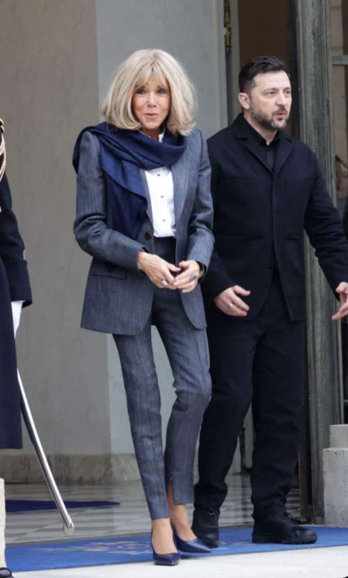 Деталь на брюках Брижит Макрон &laquo;произвела фурор&raquo; (ФОТО)