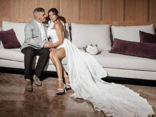 &laquo;Не портите себе настроение моей попой&raquo;: жена сибирского депутата оскорбила россиян, опубликовав фото с пляжа в Дубае (ФОТО)