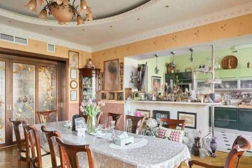 «Я непубличная личность»: покупательница квартиры Долиной прервала молчание (ФОТО)