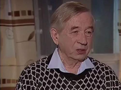 Умер писавший для Райкина и Петросяна юморист Леонид Французов