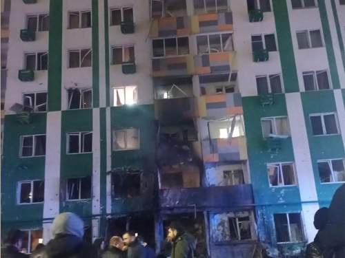 БПЛА ВСУ пробил целый этаж многоэтажного дома в Твери: есть пострадавшие (ВИДЕО)