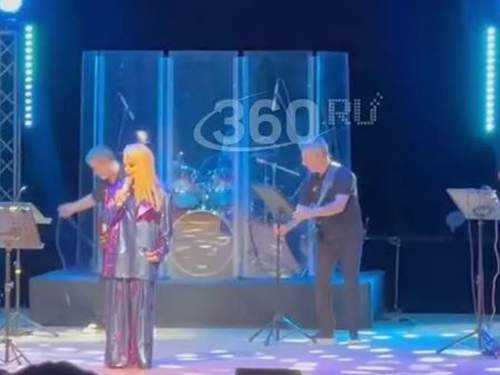 Концерт Долиной в Наро-Фоминске закончился скандалом (ВИДЕО)