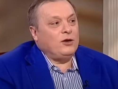 Продюсер Разин сбежал из России сразу после возбуждения против него дела