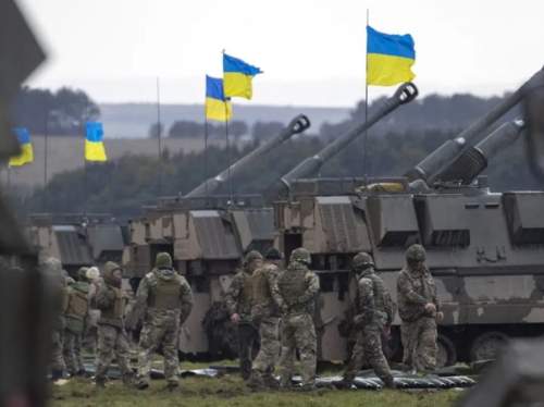 Ворвавшиеся в Купянск боевики ВСУ взяли в заложники 500 мирных жителей (ВИДЕО)