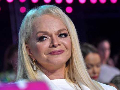 Forbes: Лариса Долина в год будет терять по 300 млн из-за скандала с квартирой