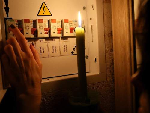 Миронов назвал «скотством» отключение света семье в Бурятии при морозе  27°C