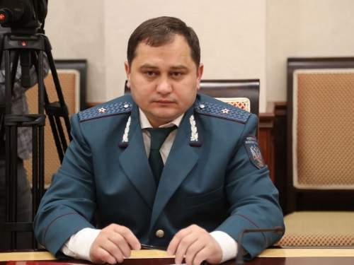 Квартиры в Москве и люксовые авто: суд конфисковал активы экс-начальника ФНС Ингушетии Куштова