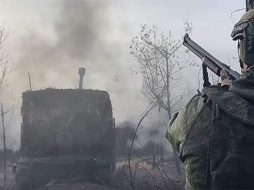 Удары по боевикам ВСУ при попытке прорваться в Купянск сняли на видео (ВИДЕО)