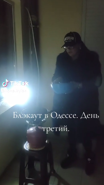 Бунт в Одессе: дороги перекрыты, драки и хаос на улицах (ФОТО, ВИДЕО)