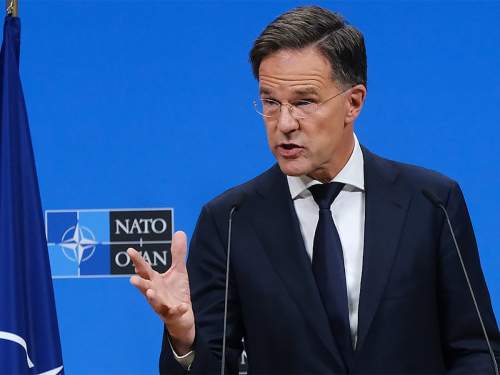 Генсек НАТО: страны ЕС готовы направить войска на Украину