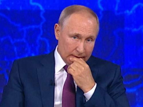 СМИ показали скрины не прошедших цензуру вопросов Путину на прямой линии (ФОТО)