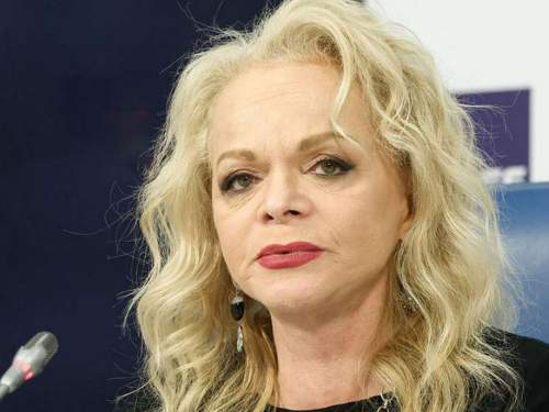 Долина отказалась отдать ключи от квартиры Лурье