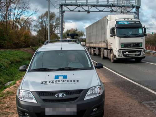 СМИ: перевозчики в РФ начали обходить «Платон» с помощью переделанных «Газелей» (ВИДЕО)