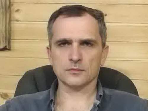 «Вот так пишется история»: Подоляка объяснил, почему общество не верит ТВ на примере сюжета об СВО